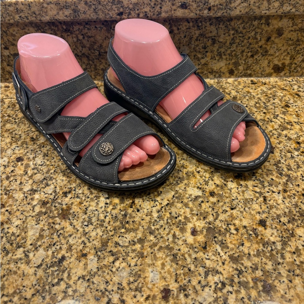 Finn Comfort Gomera-S Blue Nubuck Comfort Orthopedic sandals. Size 38 7 D Wide